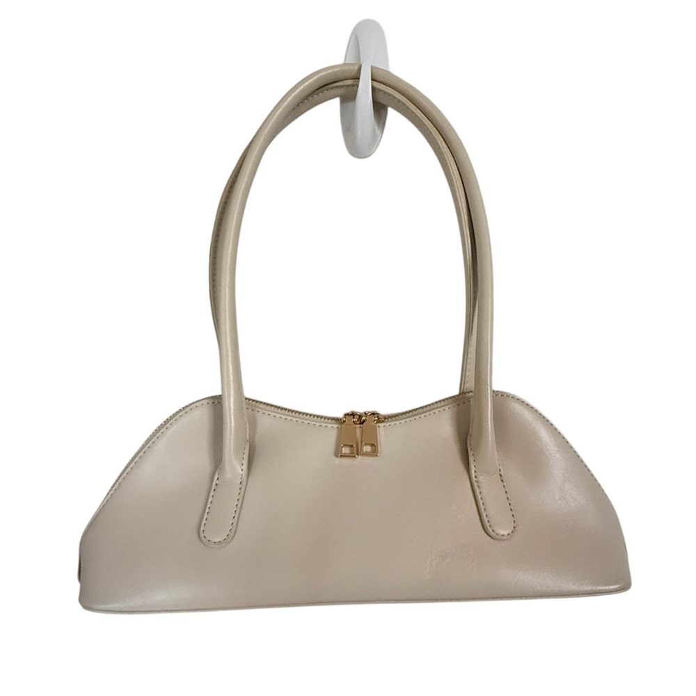Melie Bianco Dakota Ivory Recycled Vegan Shoulder Bag. - Picture 2 of 9